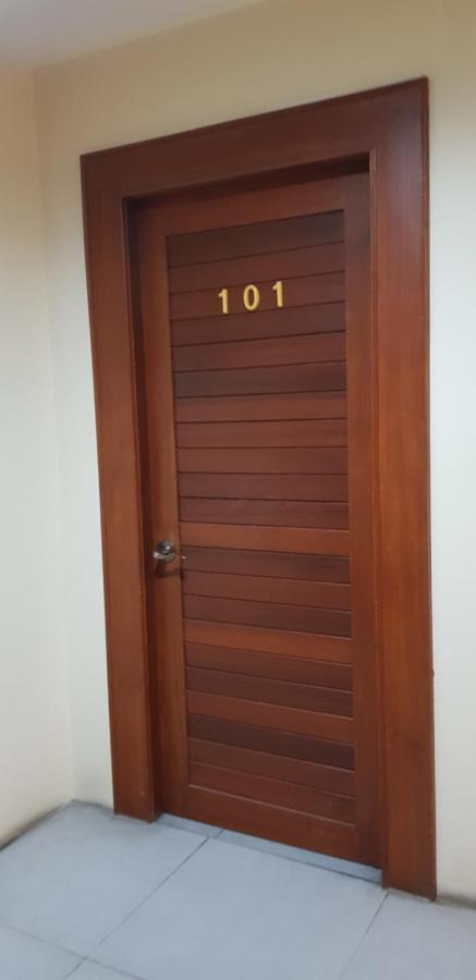 De Nawarat Chiangmai Boutique Apartment เชียงใหม่ ภายนอก รูปภาพ