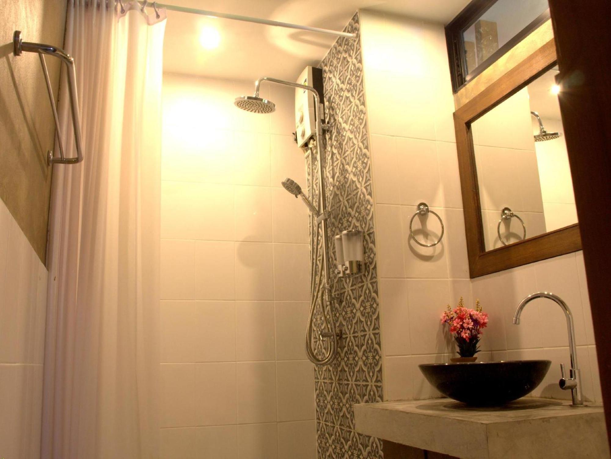 De Nawarat Chiangmai Boutique Apartment เชียงใหม่ ภายนอก รูปภาพ